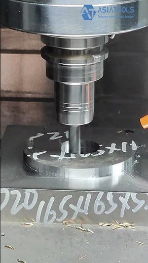 LJ-855 Compact VMC | X/Y/Z: 800×550×550mm | 500kg load