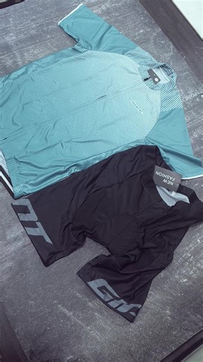 Bộ quần áo đạp xe Giant đệm lót quần Gel 12D dày, êm, thoải mái. #doxedap #dodapxe #quanaoxedap #quanxedap #quandapxe