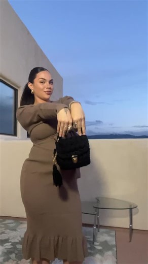 Bailee ☆ on Instagram: "Loving this dress from @ougesdress - it’s perfect for the upcoming holidays! 🤎✨🤗 I’m 34 weeks pregnant wearing a size small for refrence! You can find the link in my ShopMY in my bio! 🍂🍁🤎 #amazonfinds #maternityoutfit #ougesdress #pregnancy #33weekspregnant #maternity #holidaydress #ugc #contentcreater"