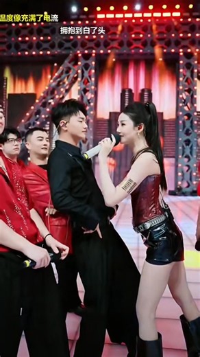 The Grand Entrance: Starting Duoduo’s Birthday Party with [DuoDuo]!