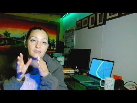 If you’ve ever downloaded a planner or bought a PDF… you’ve bought a digital product.