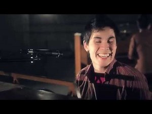 Moves Like Jagger (Maroon 5) - Sam Tsui & Kurt Schneider | Sam Tsui