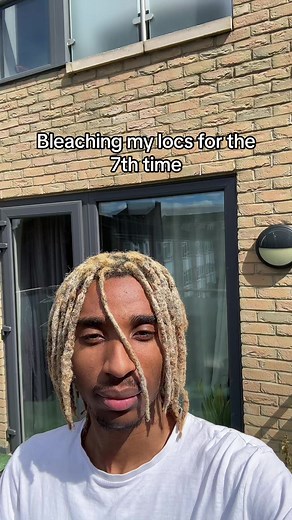 What color should i dye my dreads? #dread #locs #dye #dreadhead #dreadlocs #twists #hair #muybad #hightopdreads #bleachinghair