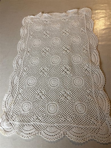 Hand Crocheted Tablecloth in White, Crocheted in Sweden - Etsy