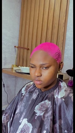 @worldbestmandykiss on a luxury haircut ❤️🥰🥰