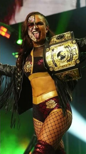 thunder Rosa is back on aew