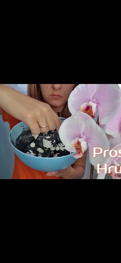 #asmrcrunch #asmr #crunchyfood #chocolate