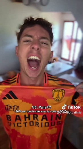 Top Football Jerseys Review from MaxiKits