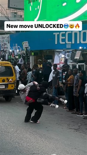 STEEZEST KID🥶 on Instagram: "NEW MOVE UNLOCKED🥶😎🔥… w/ @trophy.bwoy Upgrade complete! Powered by AI, offering real-time optimal exchange rates, bank-level security, and instant payments. cardlaxy has evolved into cardcosmic. New users who use my invite code STEEZE will receive a total bonus of 2k–10k. 👇 Download now! #cardcosmic #lagos #abuja #naija #giftcard #nigeria #explore #viral #moonrun #tutorial #talent"