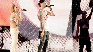 MGK Recalls Getting Booed At WWE WrestleMania 28, 'I Didn't Know That Miami Was The Rock’s Hometown' [fightful:site-name]