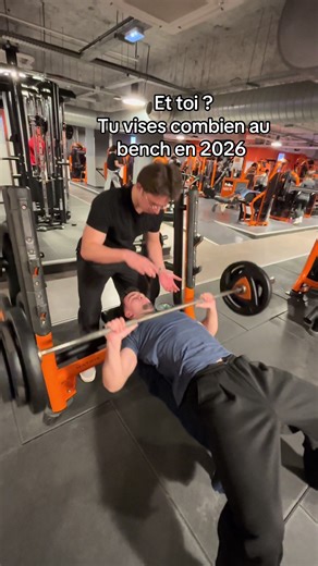 Objectifs de musculation : Quel poids au bench en 2026 ?