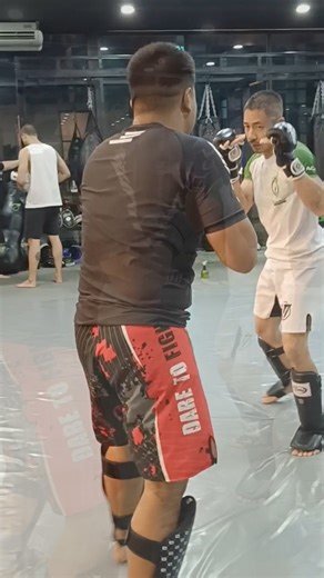 3.5K views · 66 reactions | MMA level change striking drills with Coach Earl . #mixedmartialarts #mma #chiangmaimma #chiangmai #chiangmaigym #chiangmaithailand #corecombatchiangmai | Core Combat Chiang Mai | Facebook