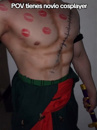 Cosplay de Roronoa Zoro: Peticiones y Diversión