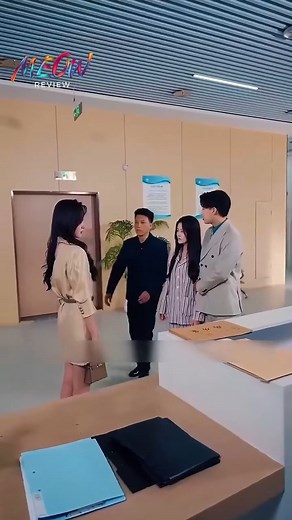 318K views · 7.1K reactions | FULL TRỌN BỘ - REVIEW PHIM - Vào ngày cưới chú rể vì phải chăm sóc bạn thanh mai trúc mã mà ko đến, cô dâu cho anh đi tầu lượn luôn | Vua Phim Hot | Facebook