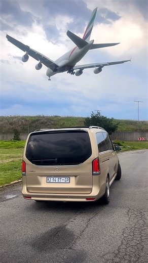 6thGear.za 🇿🇦 | Airbus for who ? When you have a V-Bus A.K.A the @mercedesbenzsa V300d #automotive #carsofinstagram #explorepage #carreview #explore... | Instagram