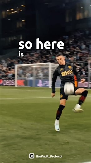 Football Trainer | Unlocking your true potential on Instagram: "⚽️This is why the pros look so quick on the pitch. It’s not their speed. It’s their first touch, a good first touch will make you the best player anywhere you go. So send this to a friend you want to try this drill with, and follow my account for more tips like this. #football #training #flowstate #speed"