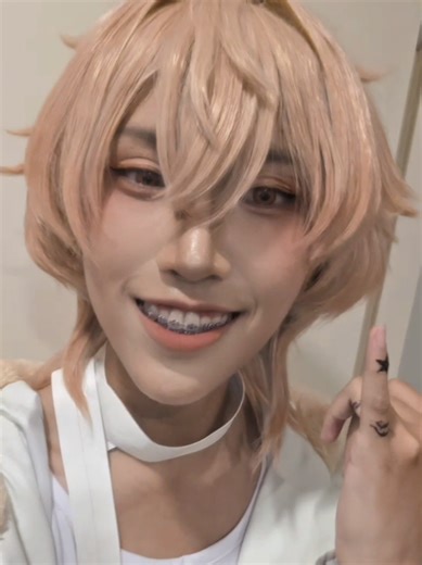 Ryoga's Role in Paradoxlive Cosplay