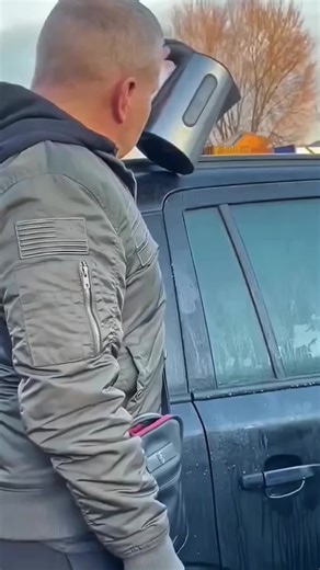 Satisfying Snow Moments: Relaxing ASMR Experiences