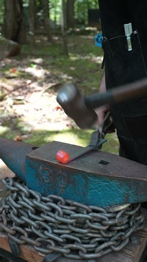 more Iron snails #blacksmith #forgedfromiron #medievalblacksmith