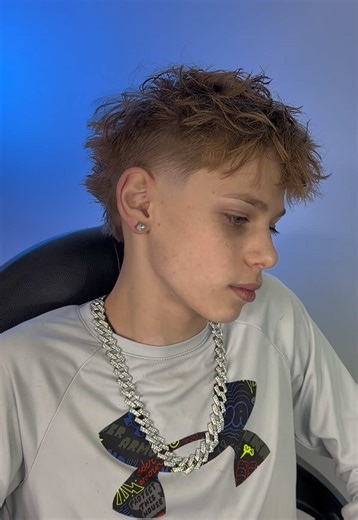 Yall think bro should have sticked with the comb over? 😳Book your appointment today💈Link in bio to book📲#elgin #streamwood #carpentersville #ArlingtonHeights