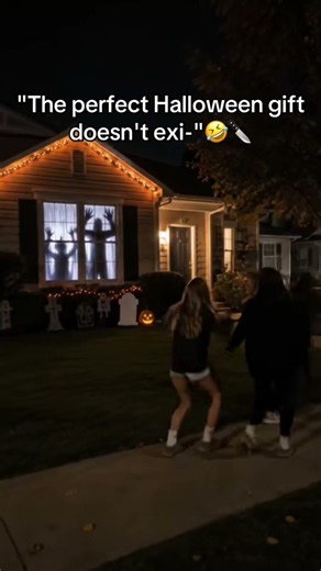 Pov: you finally won Halloween this year 👻 🤣 #halloween #costume #projector #ghost #trickortreat🎃
