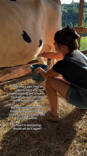 Comment HOMEGROWN if you’re ready to learn one new homesteading skill each month — right alongside thousands of other families who are craving a simple, homey, meaningful way to live. Three years ago, 20,000 of us spent an entire year learning together. We baked our first loaves of bread, grew our first gardens, made butter, canned food, and tried our hand at all kinds of old-fashioned skills. We called ourselves The Granny Gang… and it became one of the most encouraging online communities I’ve 