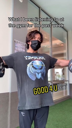 Lat raises like a damn sociopath #fyp #thai #asian #teenfitness
