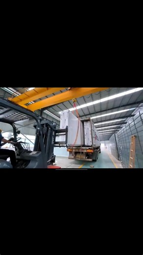 Latest export container loading scene sharing: Every packing box undergoes rigorous testing, and each accessory and structure is checked before loading. Stable loading and direct sea freight ensure you can immediately load and use it upon receipt. | Integrated buildings and Container houses