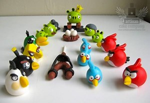 Edible Angry Birds cake toppers
