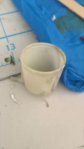 Why won't my aztek air brush spray paint