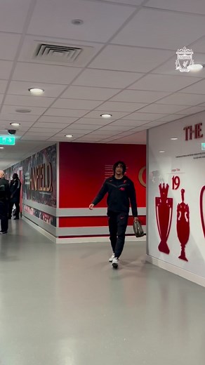 Anfield arrivals 👋 | Liverpool FC