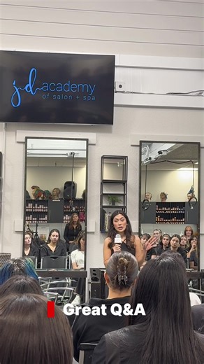 ✨ Thank you, JD Academy Alumnus Jessie Lopez @beautybyyjessie from @musesalonwc ✨ We appreciate you taking the time to meet with our JD Academy students and share your inspiring journey in the beauty industry. 💇‍♀️💄 Your passion, professionalism, and dedication continue to motivate the next generation of beauty professionals. You are truly respected and appreciated! 💖 #JDAcademy #BeautyEducation #Cosmetology #Esthetician #JDAlumni
