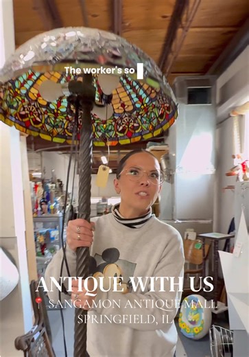 Replying to @Victoria Joy a beautiful stained glass lamp is gonna find it’s way to me every time 😮‍💨💡✨ #antique #vintage #thrifting #vlog #haul