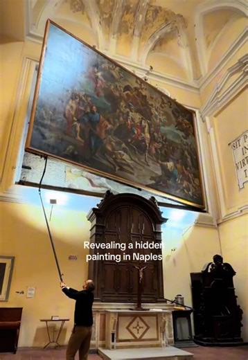 🐉 Covered up for 400 years this Fresco shows Saint George defeating a dragon which stands for the evil. If you ask the custodian very friendly he will reveal this secret painting at: 📍san Giorgio Maggiore, Naples #naples #dragon #secret #painting #art