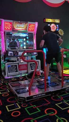 log in! d19 #pumpitup #PIU #phoenix2024 #rhythmgame #fashiondrivemty #training #oldschool #piugame #nobar