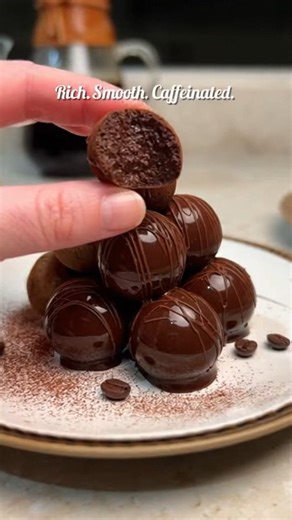 Coffee Chocolate Truffles ☕🍫 I made these coffee chocolate truffles on a quiet afternoon, and my kitchen smelled like a cozy café and an old-fashioned candy shop all at once. They’re rich, smooth, and melt-in-your-mouth soft with that deep mocha flavor that chocolate lovers can’t resist. Every bite feels indulgent without being fussy. These coffee chocolate truffles are my go-to homemade dessert when I want something elegant but easy, perfect for sharing after dinner or gifting to someone speci