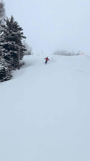 24K views · 306 reactions | Seven inches overnight plus an additional three inches today has turned Lutsen Mountains into a winter wonderland. The forecast suggests the snow will persist, enhancing our slopes and scenery through tonight and tomorrow. We will update further as this March snow continues to stack up! Reserve Tickets -> lutsen.com/marchstorm | Lutsen Mountains | Facebook