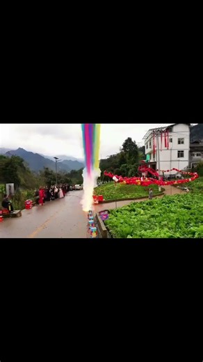 Stunning Wedding Opening Ceremony with Colorful Smoke Wall 🎆