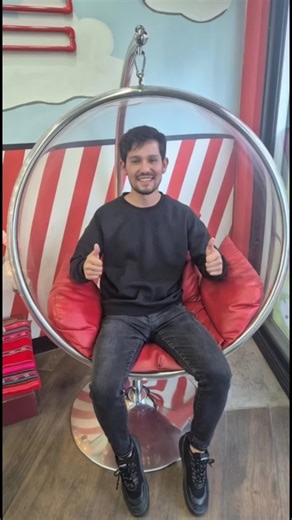 Los sueños sin cambio mental son solo ilusiones 💭💸 Cambia el pensamiento y cambiarás el resultado. La meditación es el puente. ¡Nos vemos en el LIVE para hablar de neurociencia y salud mental a fondo! Dale al botón de seguir para no perdértelo. #Neurociencia #Meditacion #Mentalidad #SaludMental #Mindset