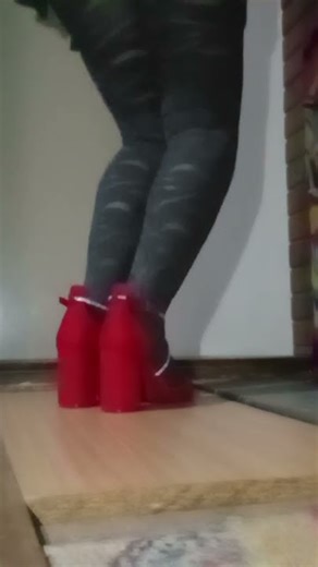 Red Heels Tapping ♥️ Patterned Tights ASMR