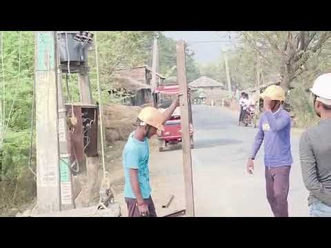 Working on overhead distribution wings in power system