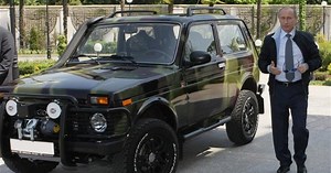 Vladimir Putin Embarassed When Lada Stunt Backfires in Front of Russian Media