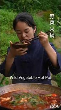 Foraging 10+ Wild Herbs for the Ultimate Hot Pot 🍲