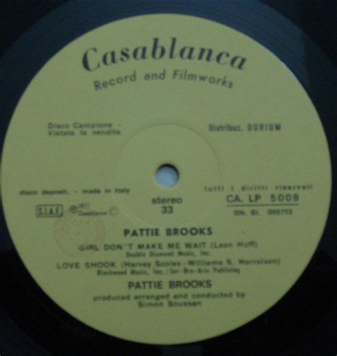 Pattie Brooks And The Simon Orchestra - Love Shook