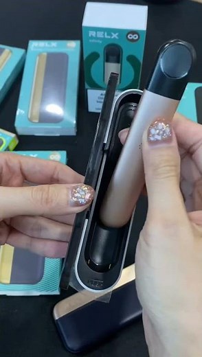 RELX INFINITY CHARGING CASE