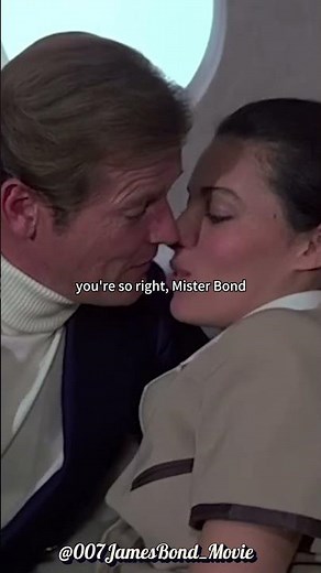 007 James Bond Plane Fight! Moonraker. you're so right, Mister Bond.