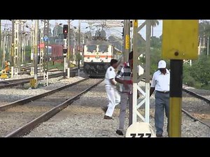 WAP7 LGD 30286 12608 Lalbagh Express blasts pasts Whitefield