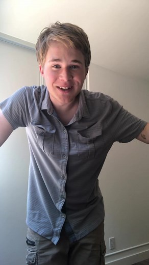 Surprise Reacción de Casey Simpson en Musically