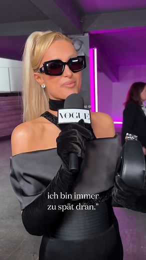 Was würde auf den Warnschildern von Cara Delevingne, Rita Ora und Paris Hilton stehen? | VOGUE Germany
