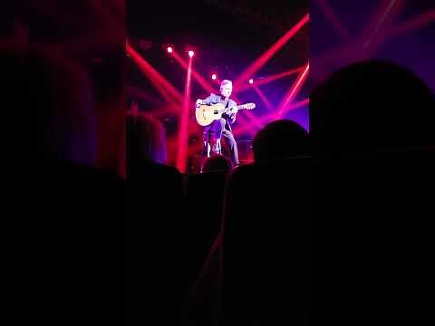 Jim Stafford - Malaguena and Classical Gas - Jim Stafford Theater (Branson, MO) 07-11-18
